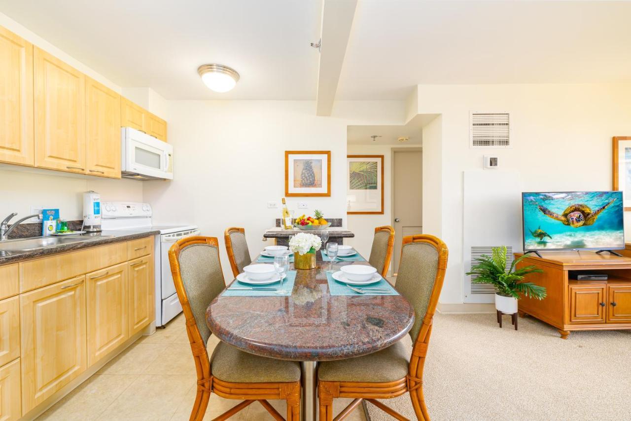 Great Diamond Head Views, 2Br Condo With Free Parking! Honolulu Buitenkant foto