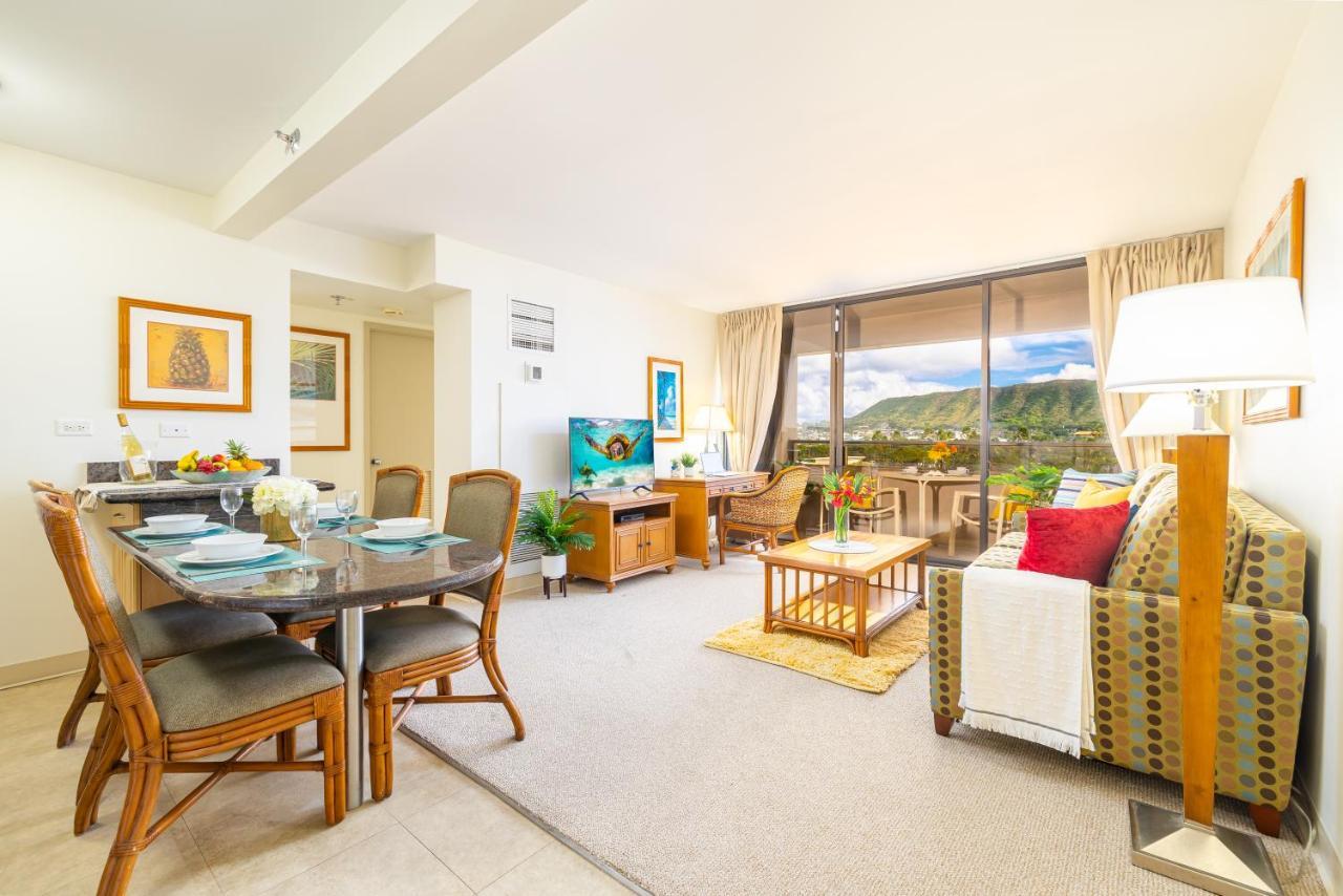 Great Diamond Head Views, 2Br Condo With Free Parking! Honolulu Buitenkant foto