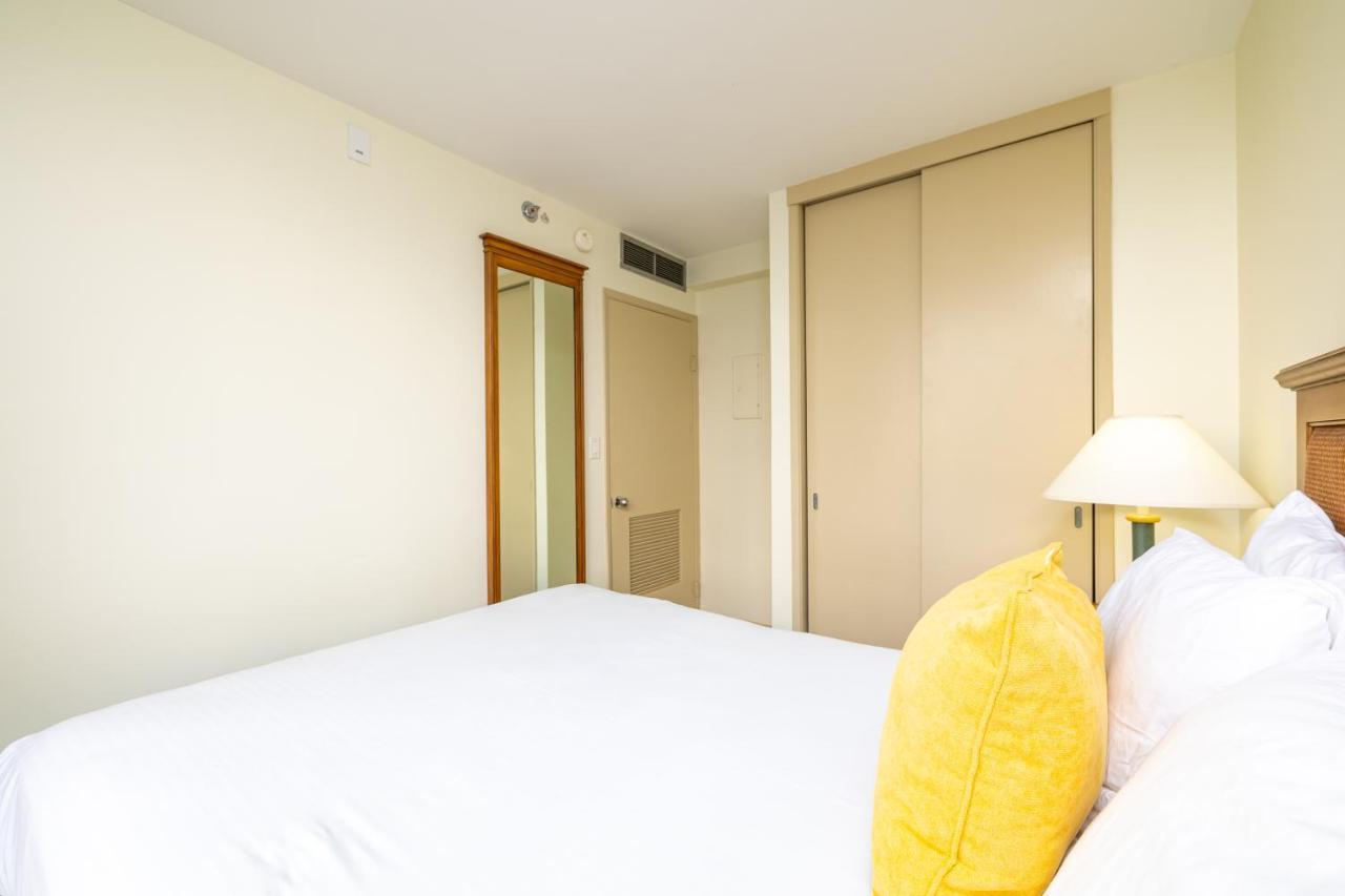 Great Diamond Head Views, 2Br Condo With Free Parking! Honolulu Buitenkant foto